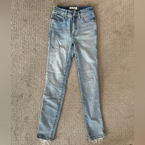 Madewell 10” high rise light blue skinny jeans